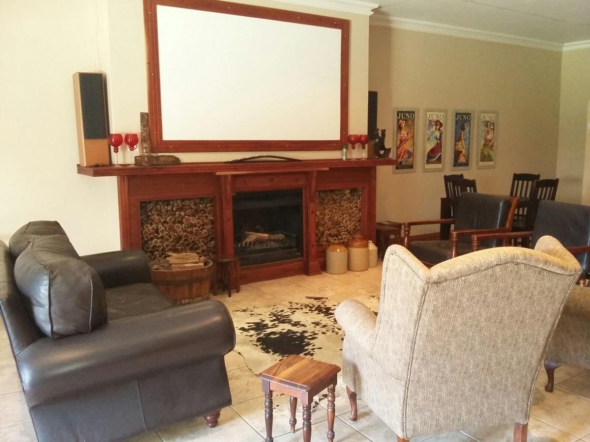 Lavender Lodge Vryburg Eksteriør bilde