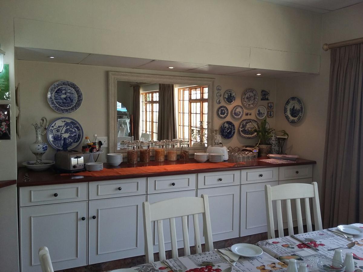 Lavender Lodge Vryburg Eksteriør bilde