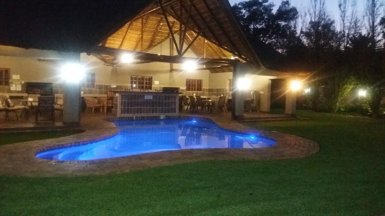 Lavender Lodge Vryburg Eksteriør bilde