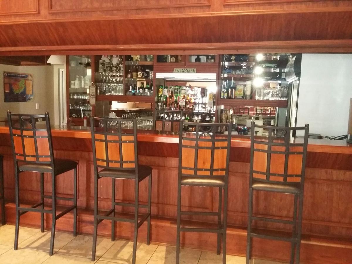 Lavender Lodge Vryburg Eksteriør bilde